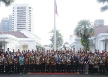 Wapres Minta GAPKI Lawan Kampanye Negatif soal Kelapa Sawit Indonesia